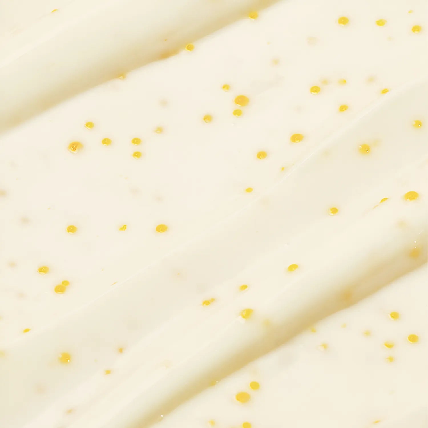 d’Alba Waterfull UV Essence Vitamin C & Collagen 50ml SPF 50+ PA ++++