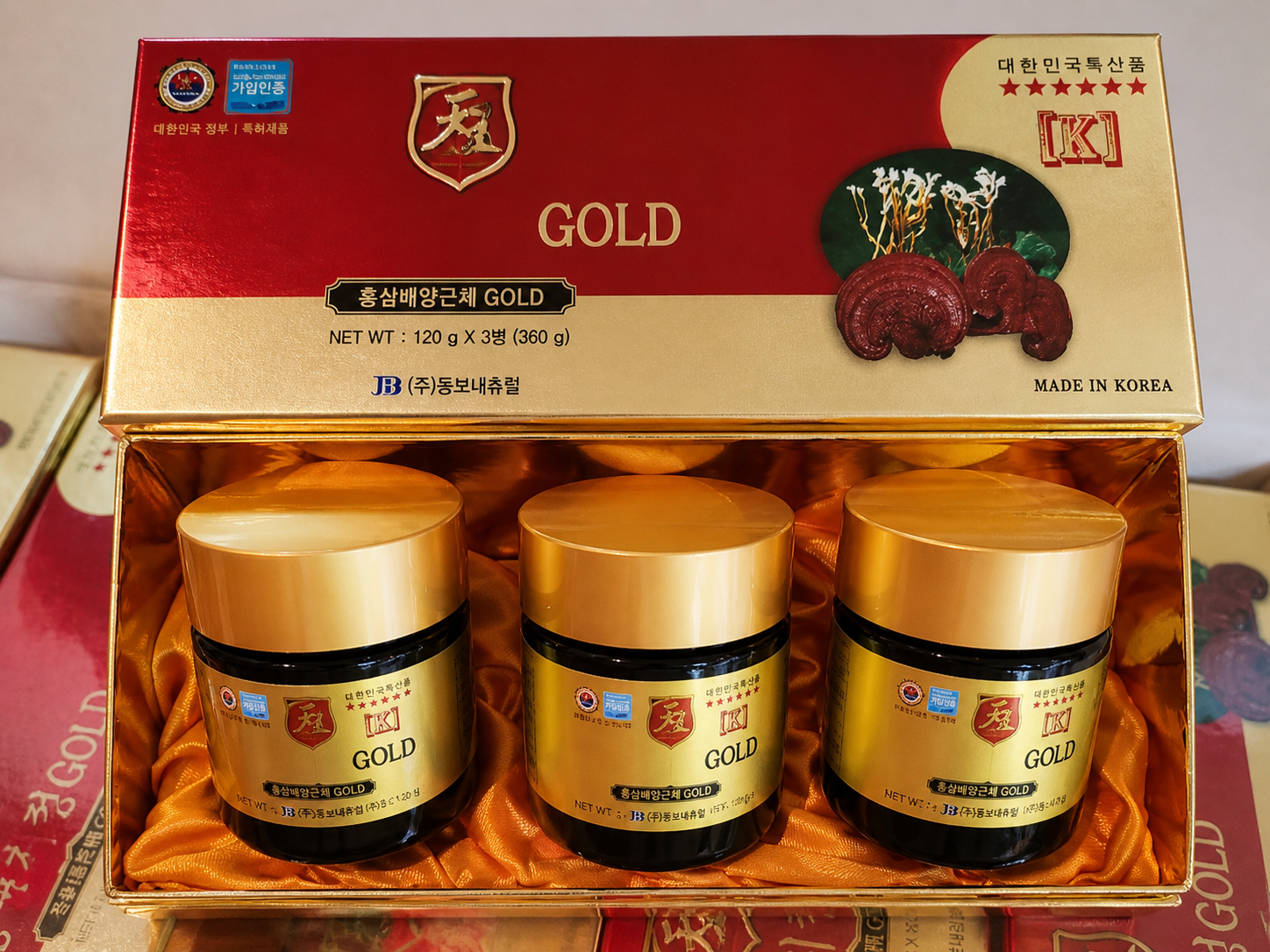Dongbo Gold Korean Lingzhi Mushroom and Cordyceps Extract  3* 120 g