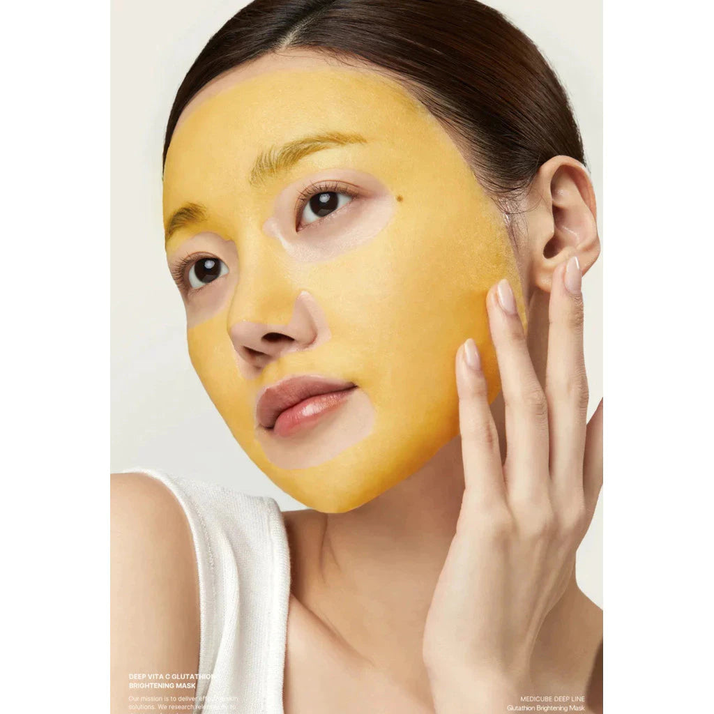 MEDICUBE Deep Vita C Glutathione Brightening Mask - 27ml x 1 Sheet
