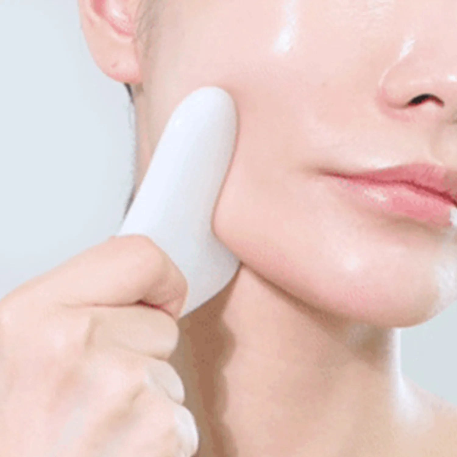 OLIVE YOUNG Fillimili V Face Massager 1pc