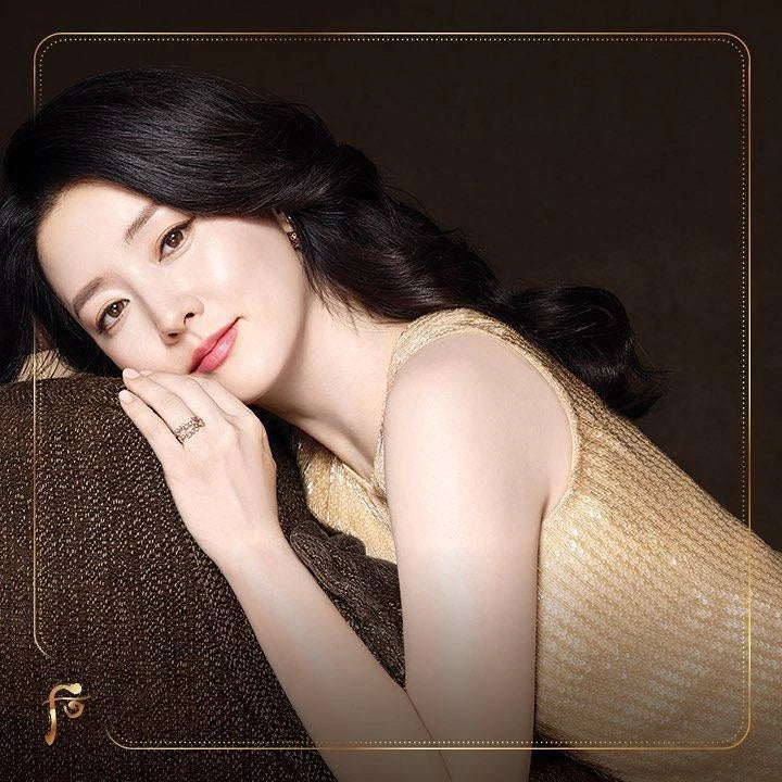 L'histoire du gel peeling éclaircissant Whoo Gongjinhyang Seol 1 ml x 120 pièces